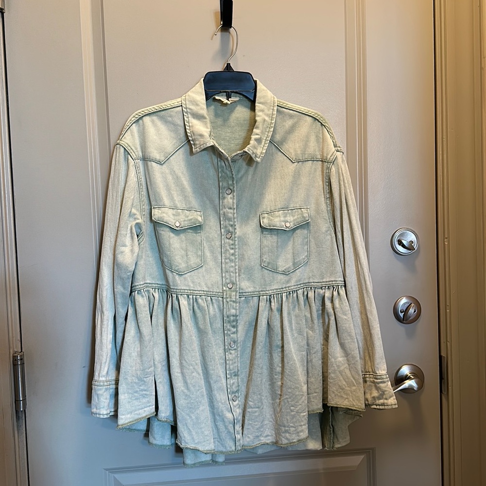 Denim Pearl Snap Peplum Shirt